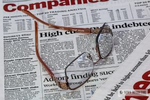Article with glasses on top